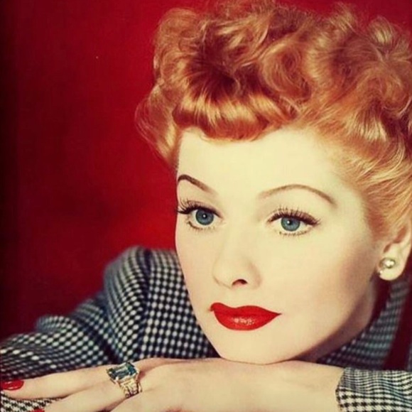 Meet your Posher, Kelly - Picture 2 of 4